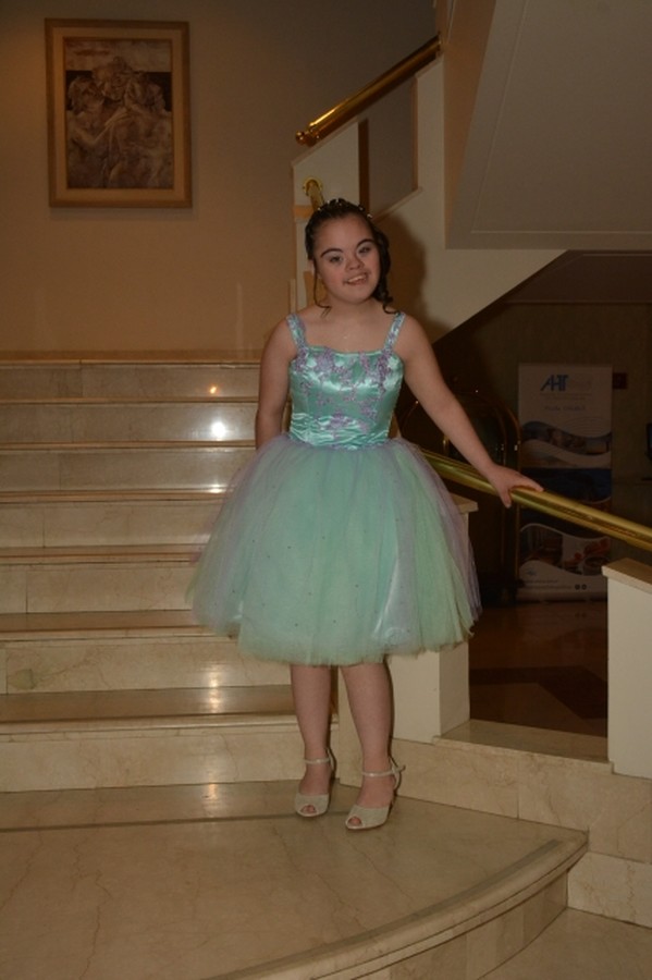 017-15Años_Marianela